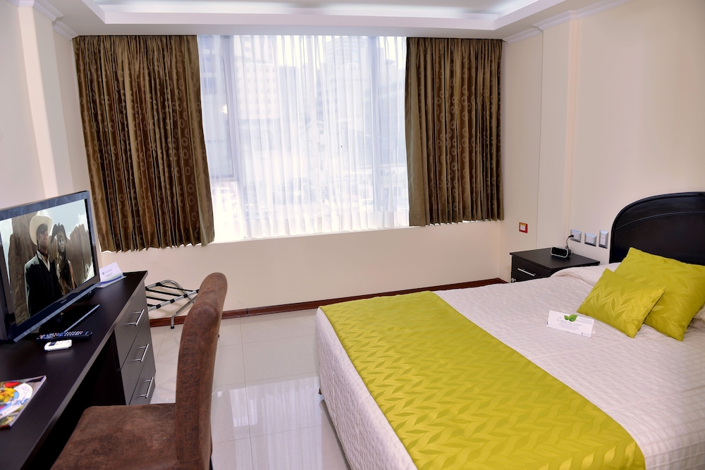 غرفة سوبيريور مفردة بسرير مزدوج، Ramada Hotel Guayaquil 3/8