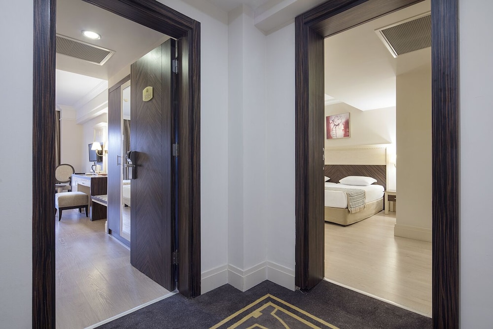 Aydinbey Queen s Palace & Spa 24/62