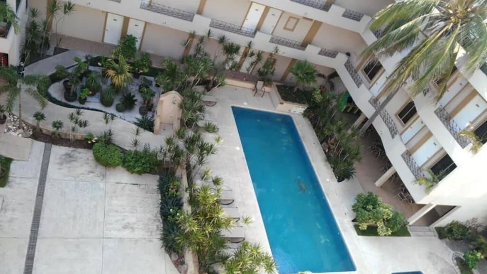 Hotel Mediterraneo 41/42