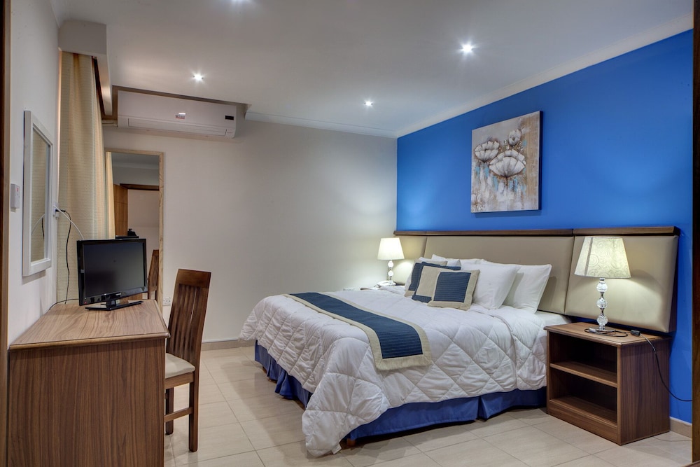Port View Guest House 23/38