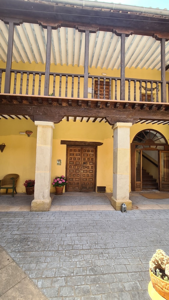 CASA PALACIO CONDE DE GARCINARRO 3/50