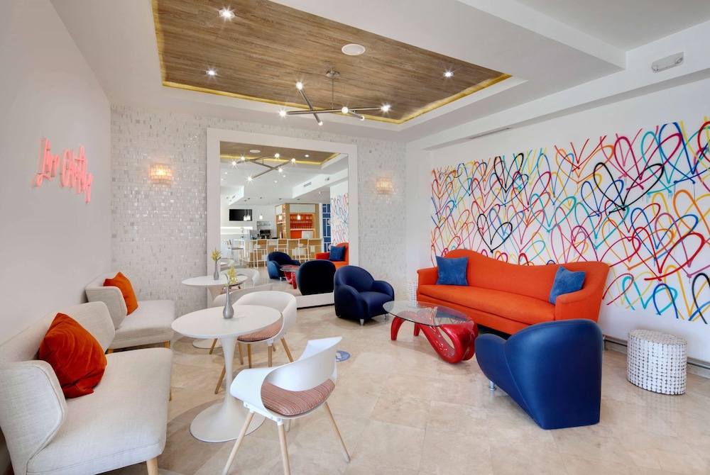 MB Hotel, Trademark Collection by Wyndham 55/72