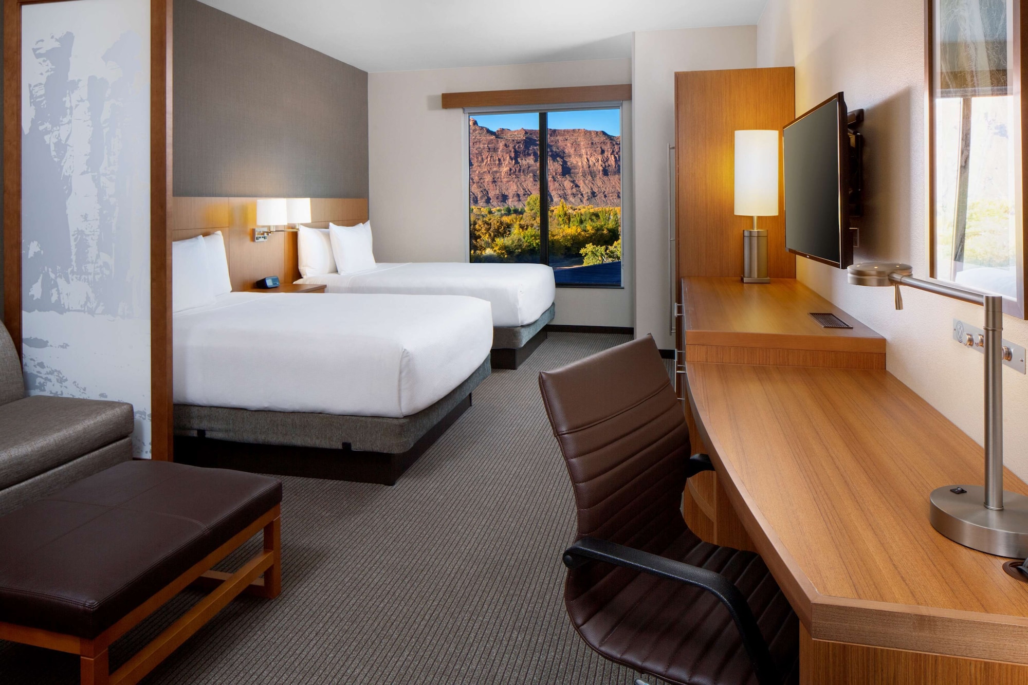 ROOM, 2 QUEEN BEDS, SOFA, ACCESSIBLE