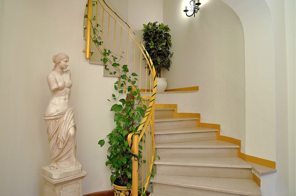 Hotel Vasari 3/56