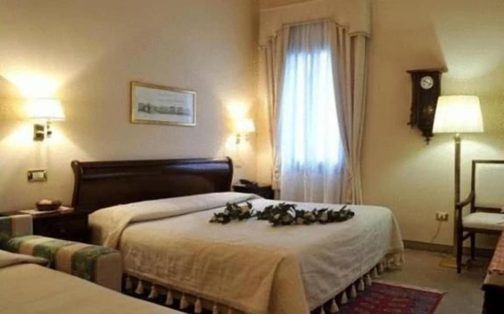 Villa Crispi 25/37