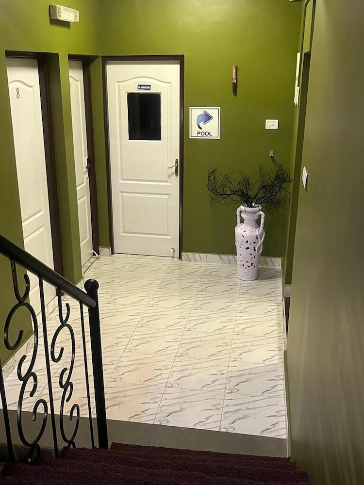 Casa Almeida Guest House 5/50