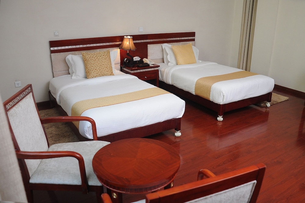 Zola International Hotel 15/50