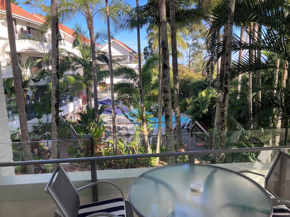 Noosa International Resort 55/66