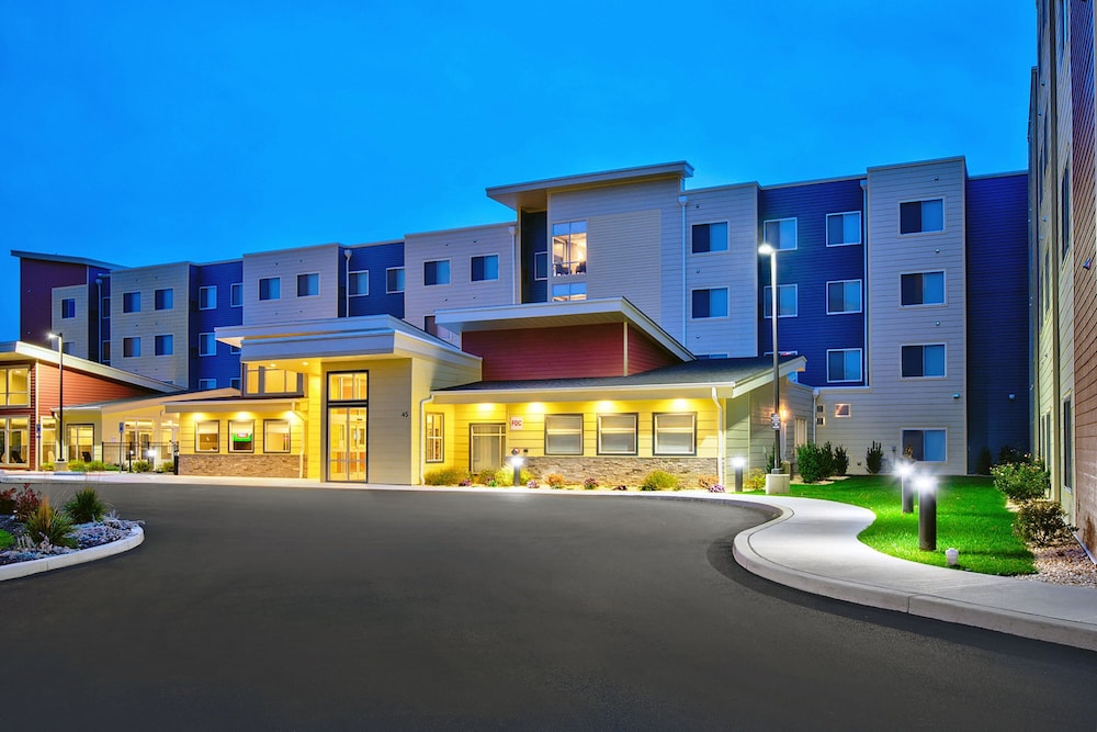 Residence Inn by Marriott Reading 3/39