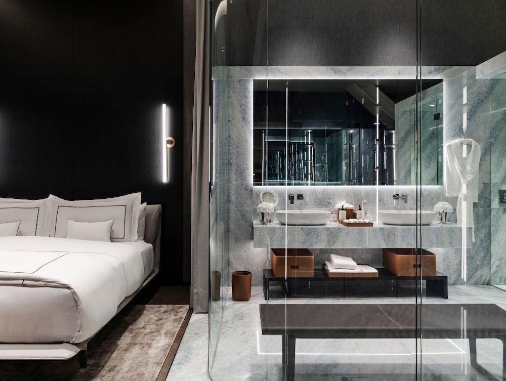 Master, Suite, King Bed