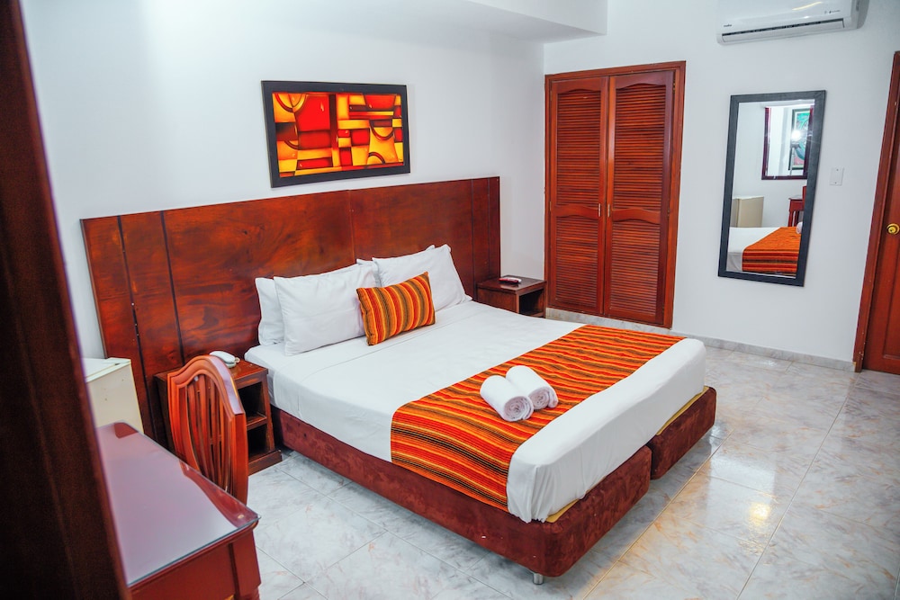 TAMA Hotel Granada Real Cali 28/67
