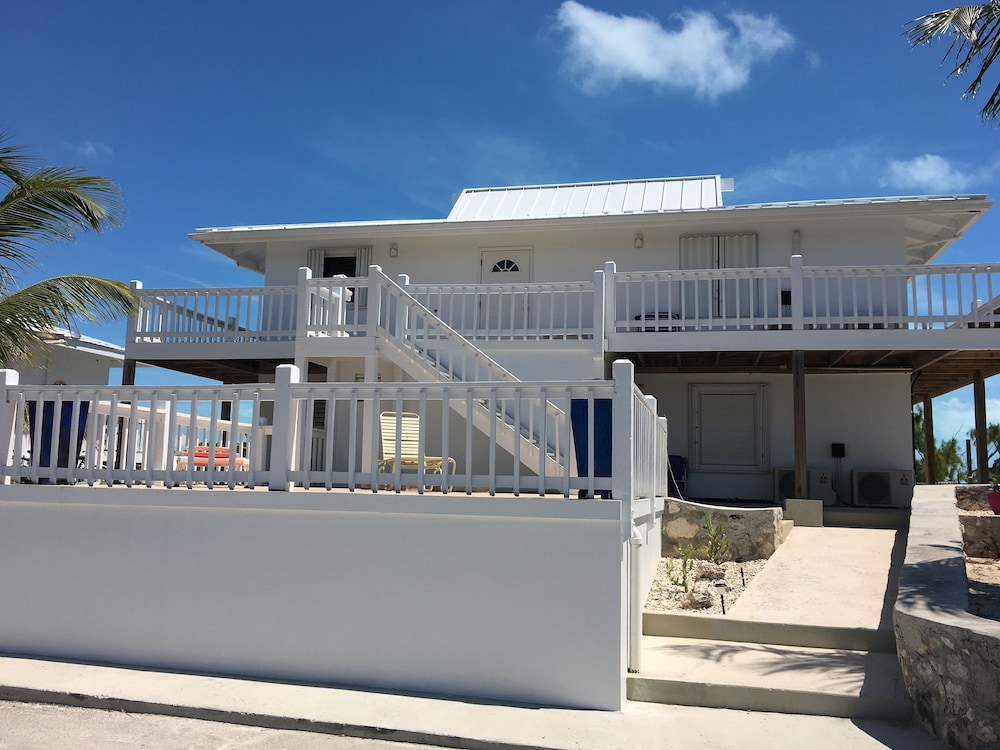 Caribbean Sea Breeze Villas 6/59