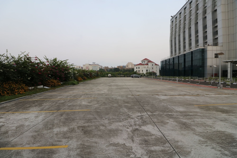 Aristocrat Hotel 36/40