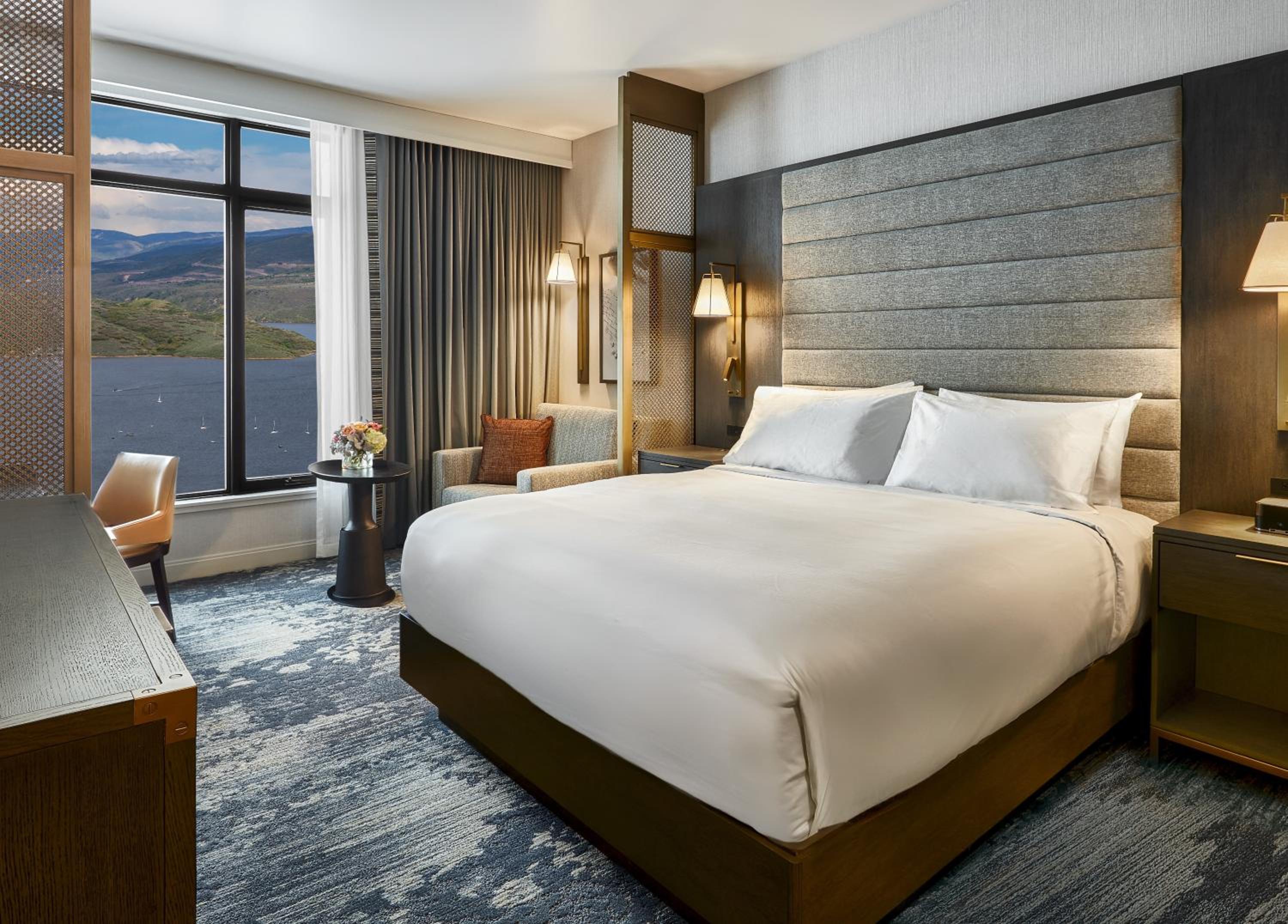 Room, King Bed, Water Front