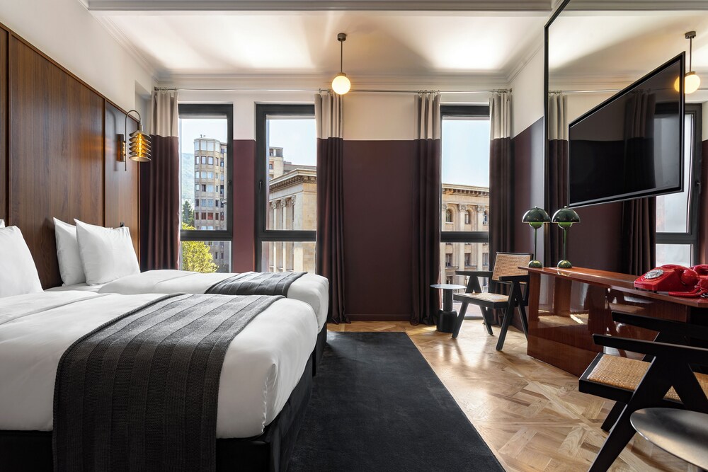 Hotel Afisha 39/71