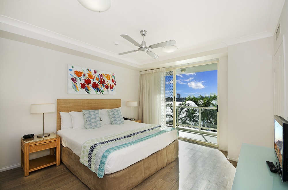 MARINERS NORTH HOLIDAY APARTMENTS 16/77