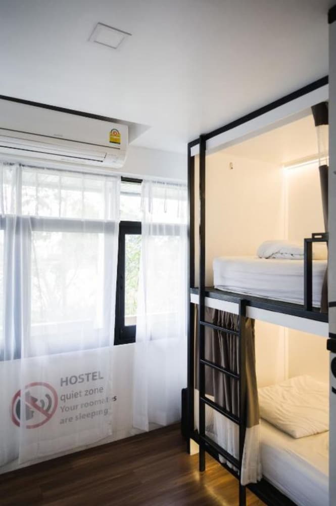 The Common Hostel Sha Ex Hostel By Bed 10/70