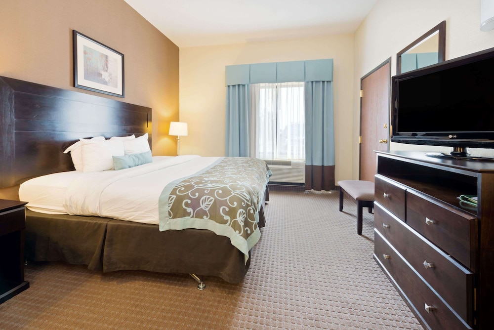 Wingate by Wyndham Erlanger - Florence - Cincinnati South 10/28