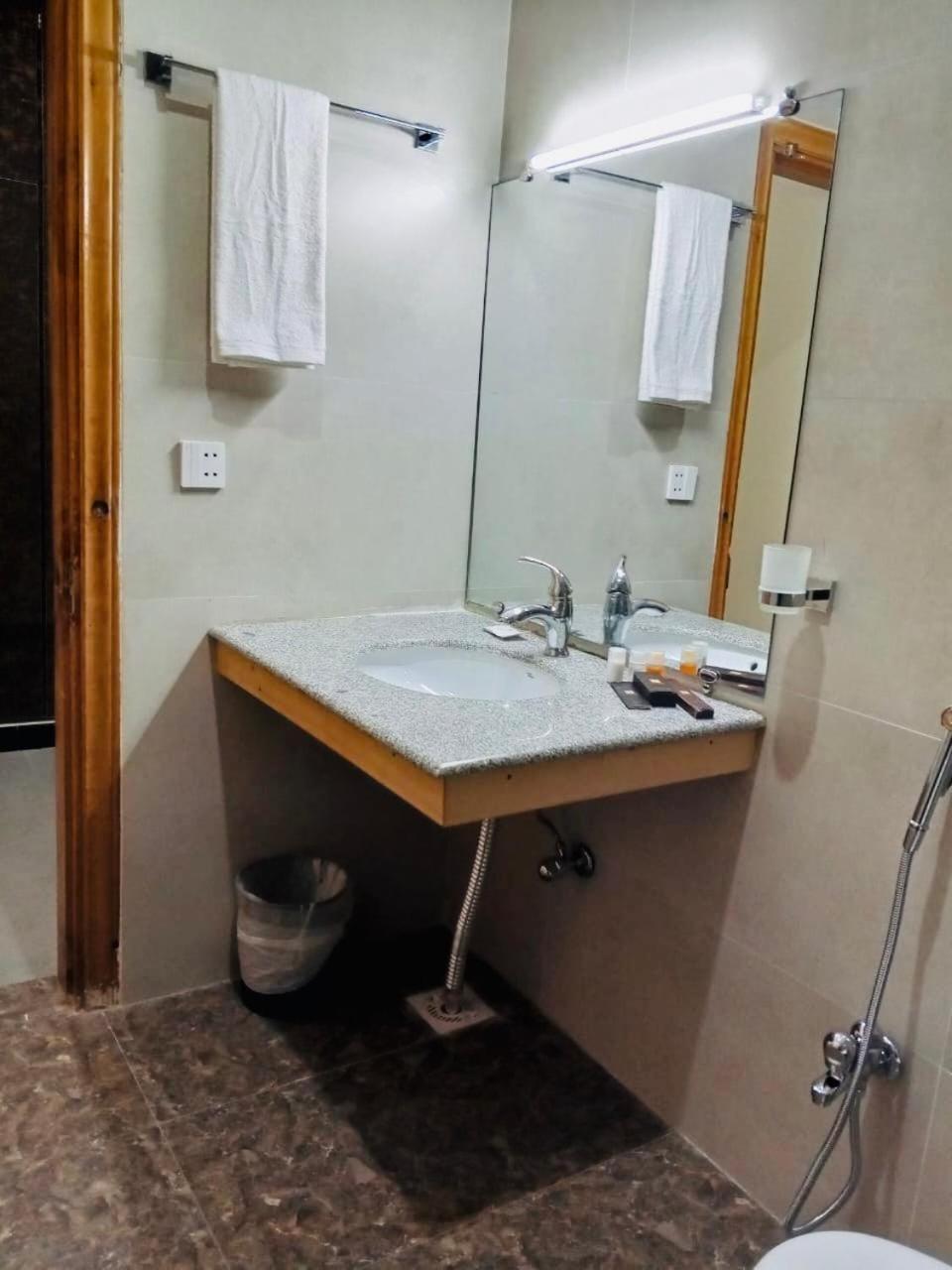 Legend Hotel Kalam 44/44