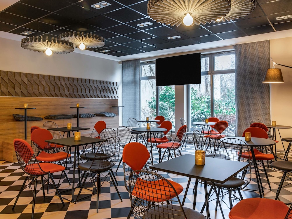 IBIS BERLIN MITTE HOTEL 55/73
