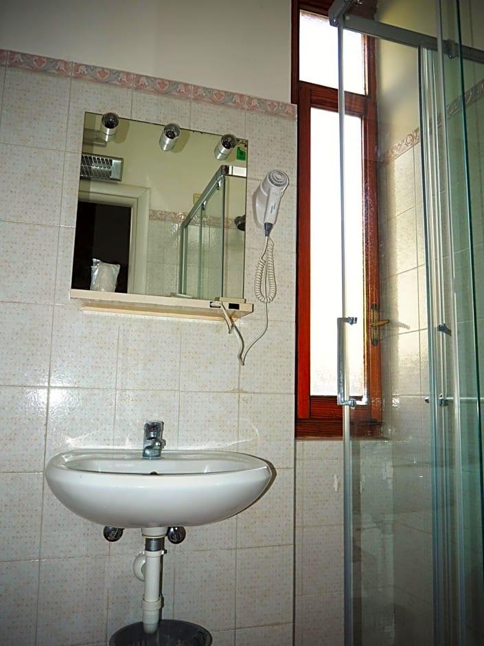 Albergo Villa Gina 48/50