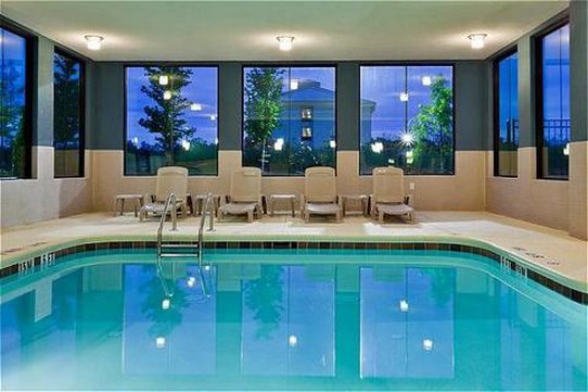 Holiday Inn Express Suites Atlanta Southwest Fairburn 21/45