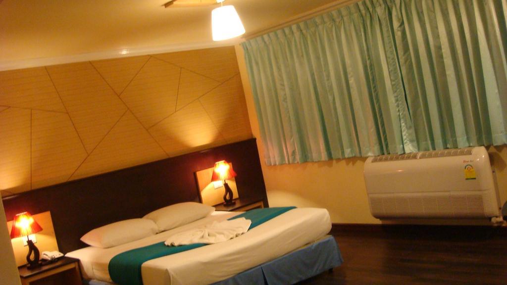 Thai Hotel Krabi 17/34