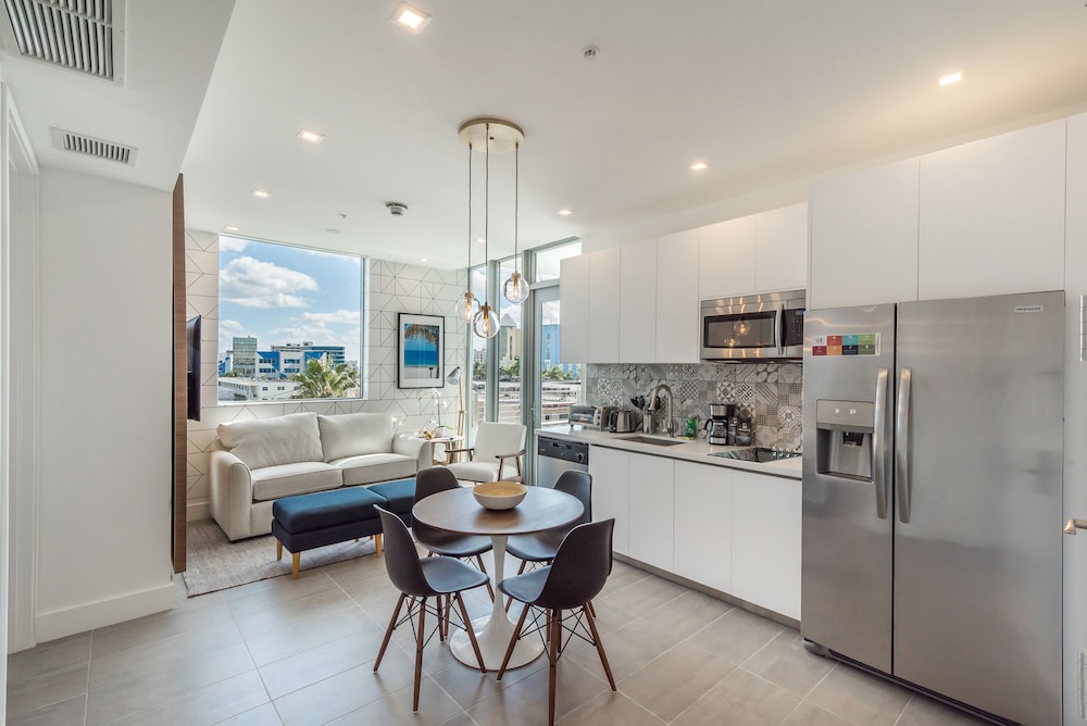 Vhc Luxury Apartments 51/67
