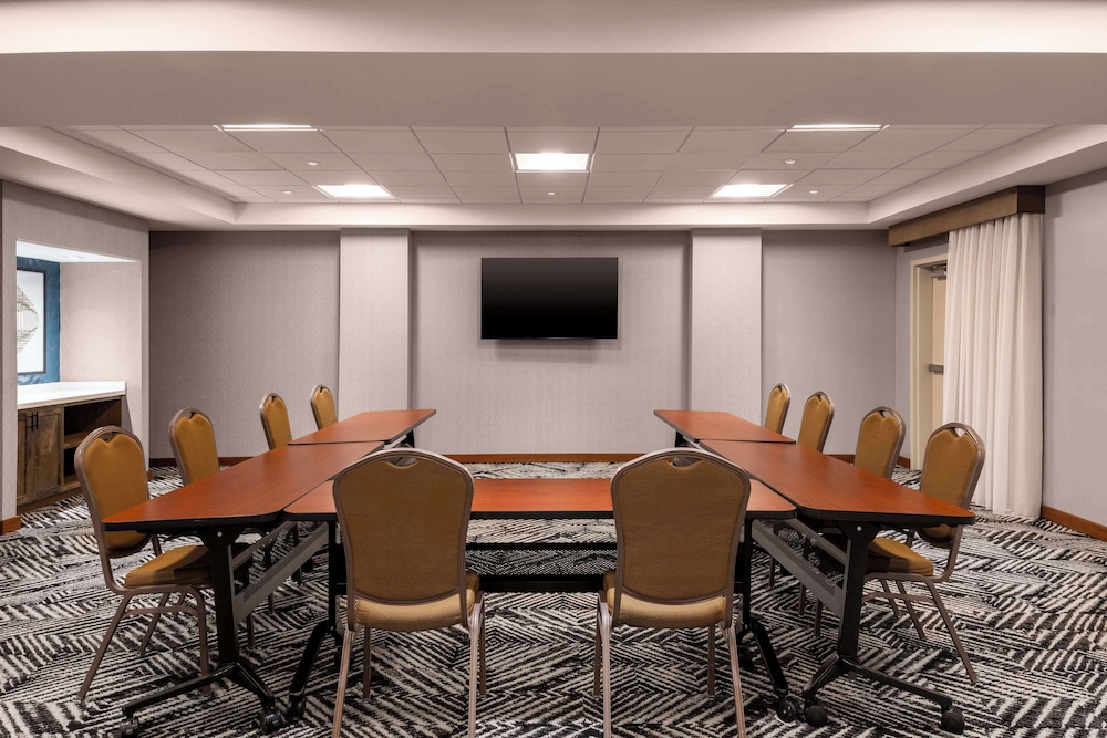 Hyatt Place Chantilly Dulles Airport South 52/58