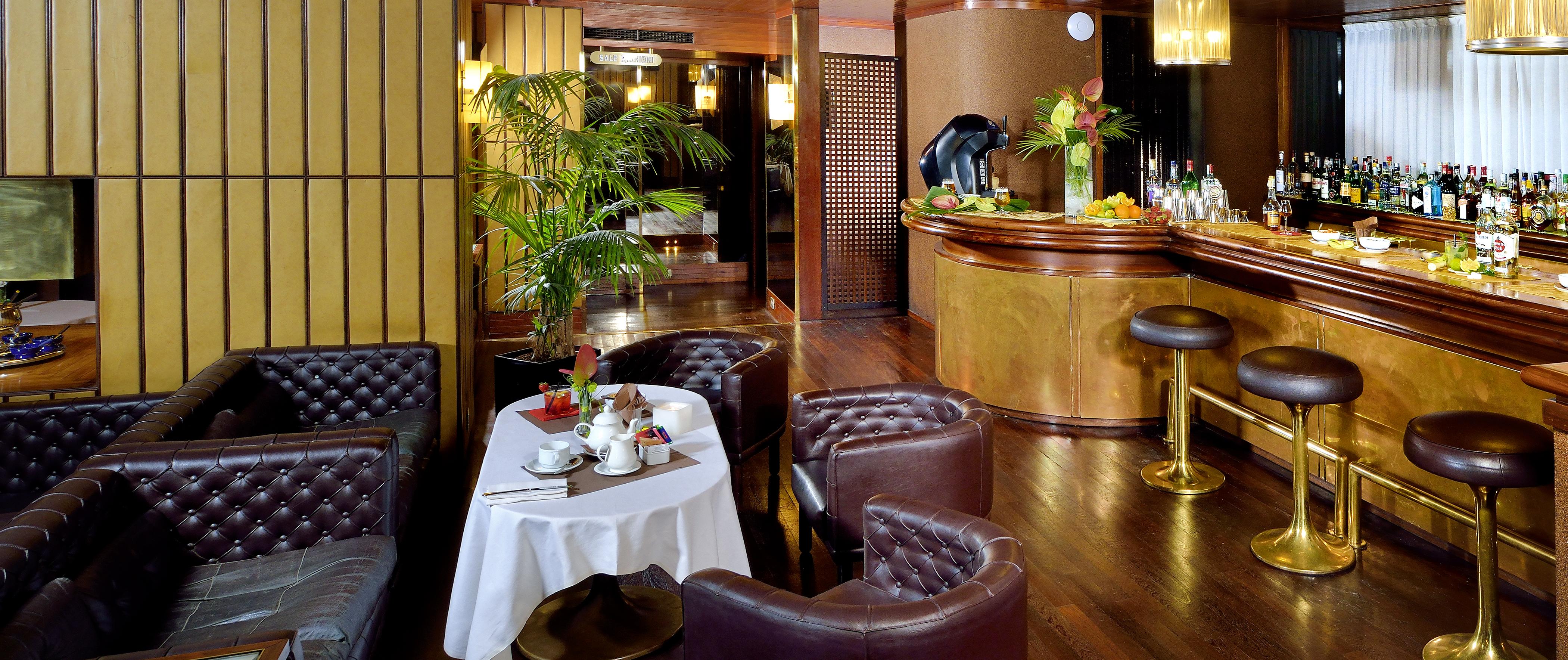 GRAND HOTEL ELITE 34/50