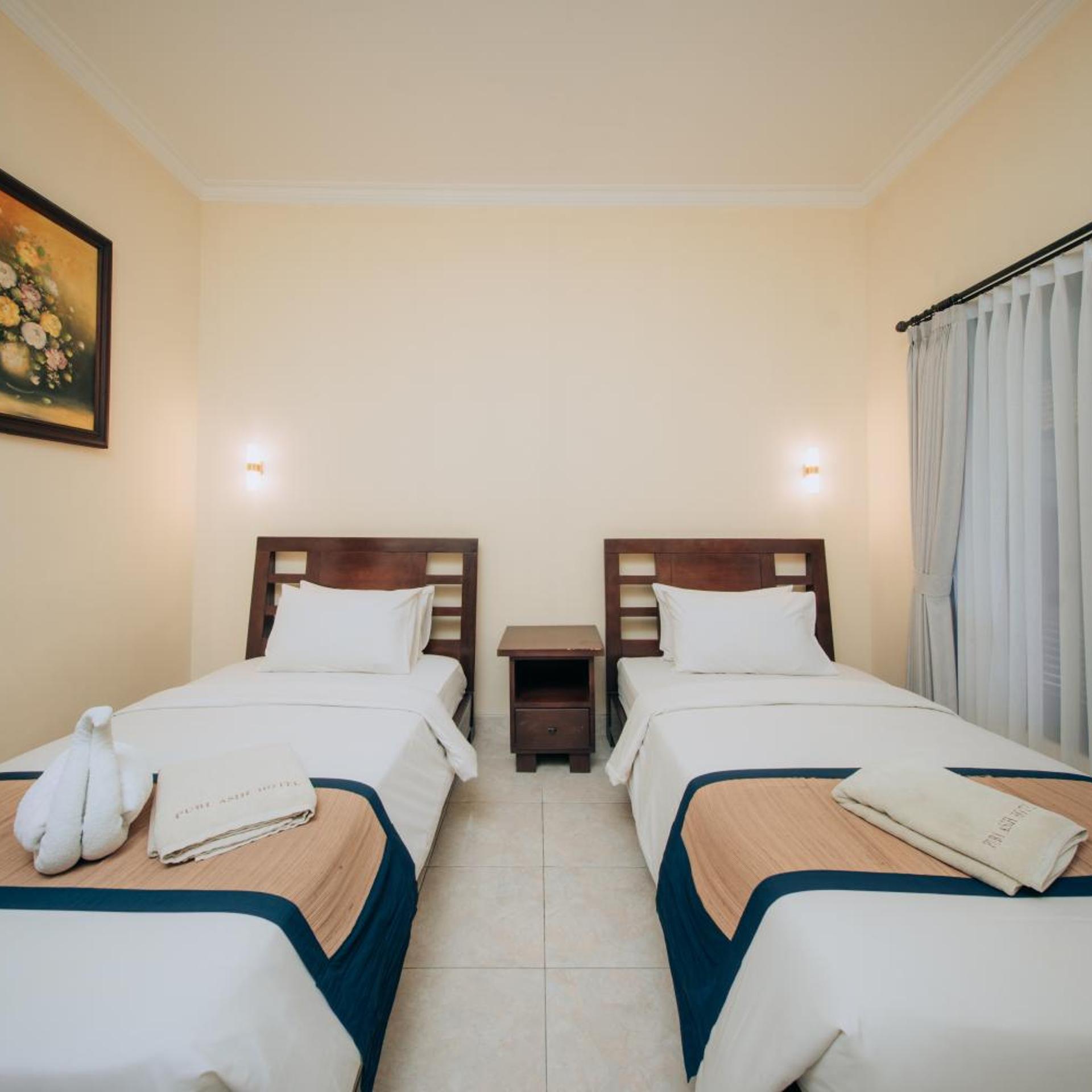 Puri Asih Hotel 12/49