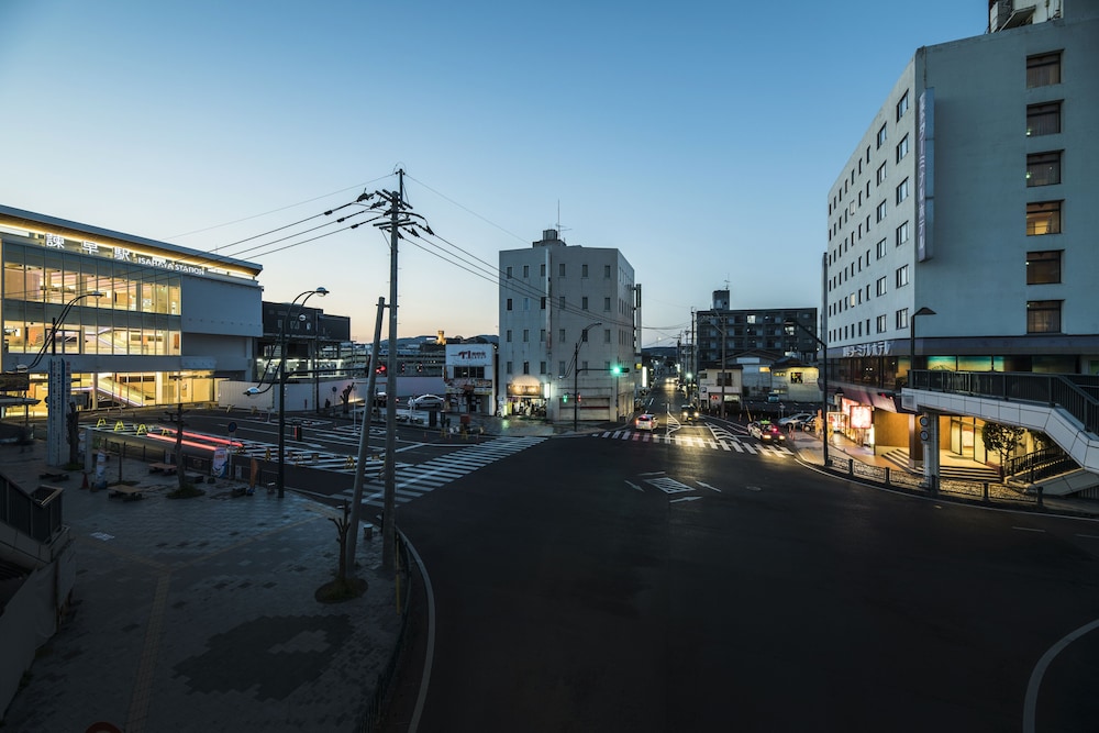 Isahaya Terminal Hotel 24/26