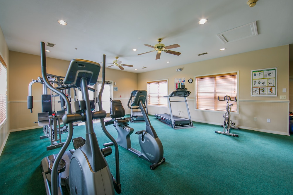 Holiday Inn Club Vacations Holiday Hills Resort at Branson 16/57