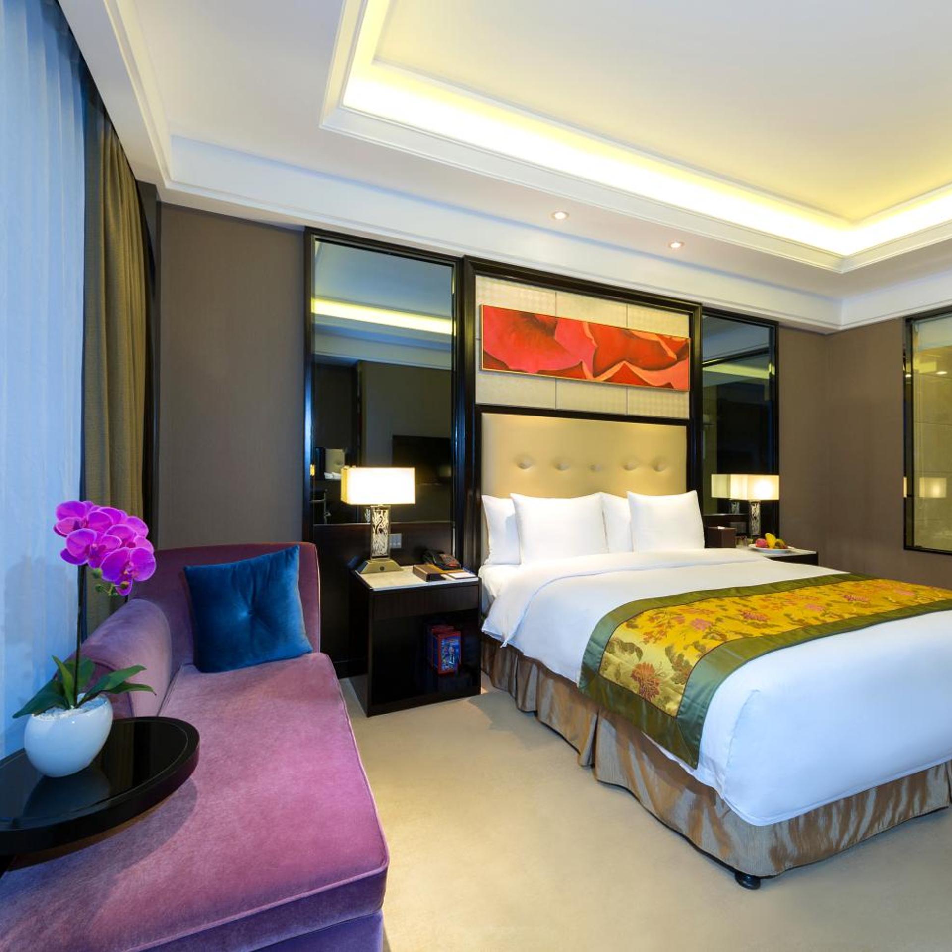 Chengdu Dading Century Hotel 24/55