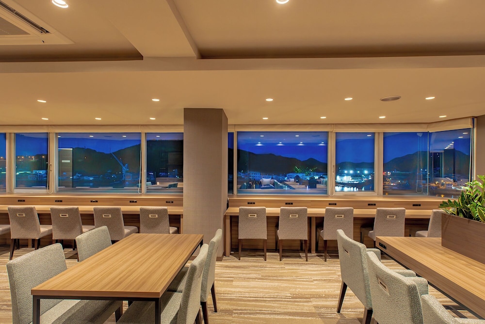Onomichi Royal Hotel 57/62