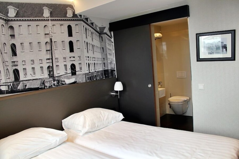 Royal Amsterdam Hotel 31/70