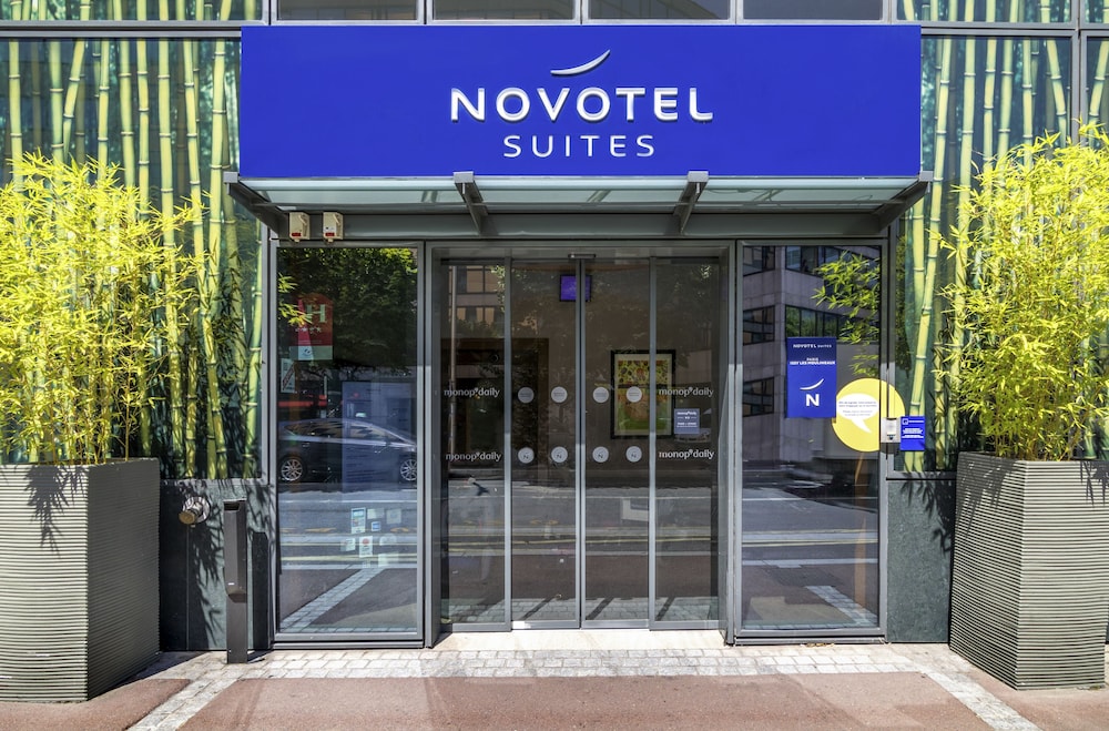 Novotel Suites Paris Issy Les Moulineaux in ISSY LES MOULINEAUX