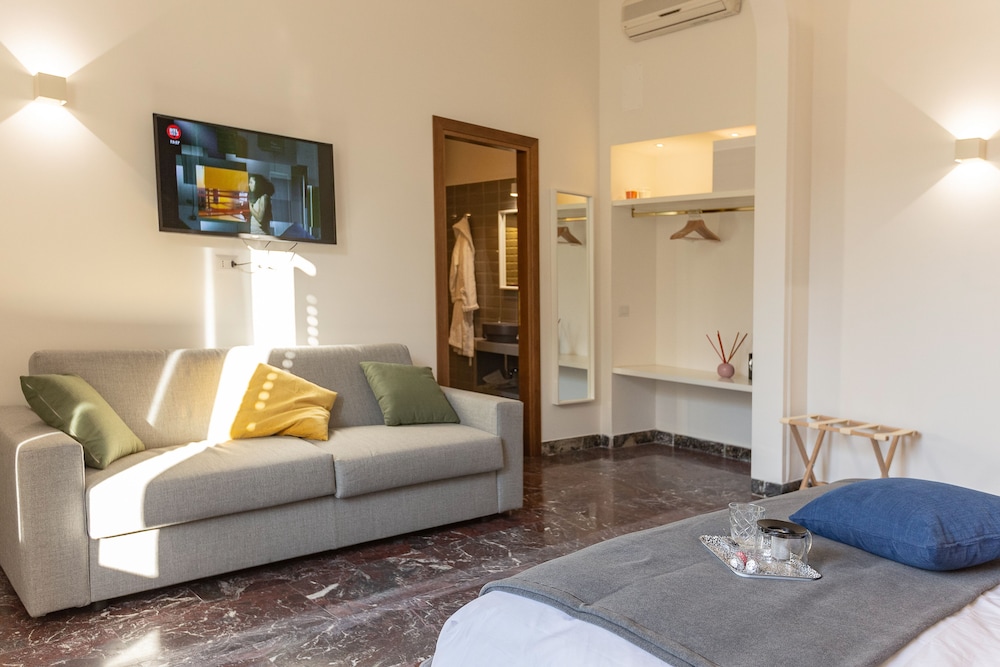 Lombardia40 Luxury Suites 23/36