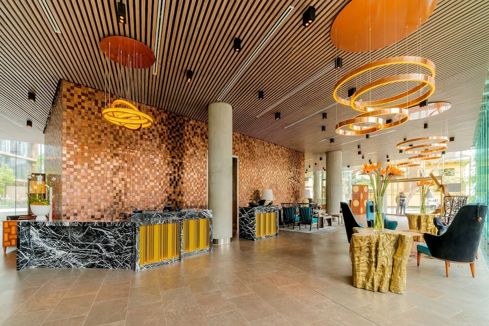 Hyatt Centric San Isidro Lima 9/75