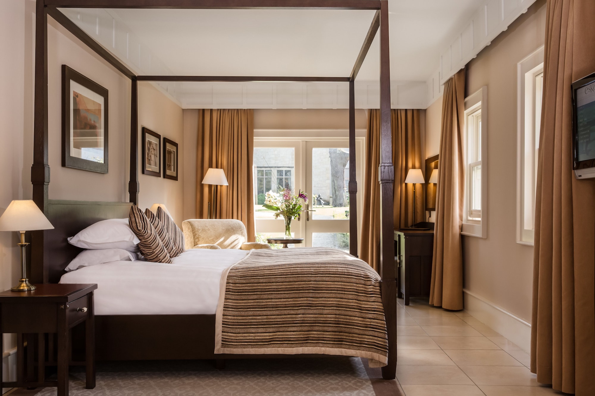 Garden Suite, King Bed