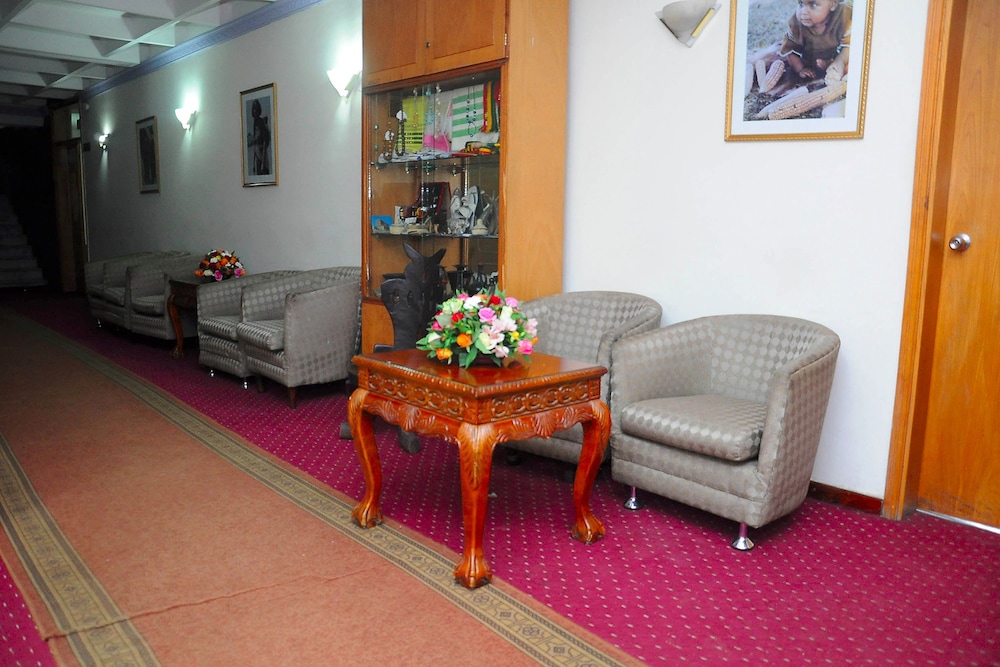 Ras Amba Hotel 25/50