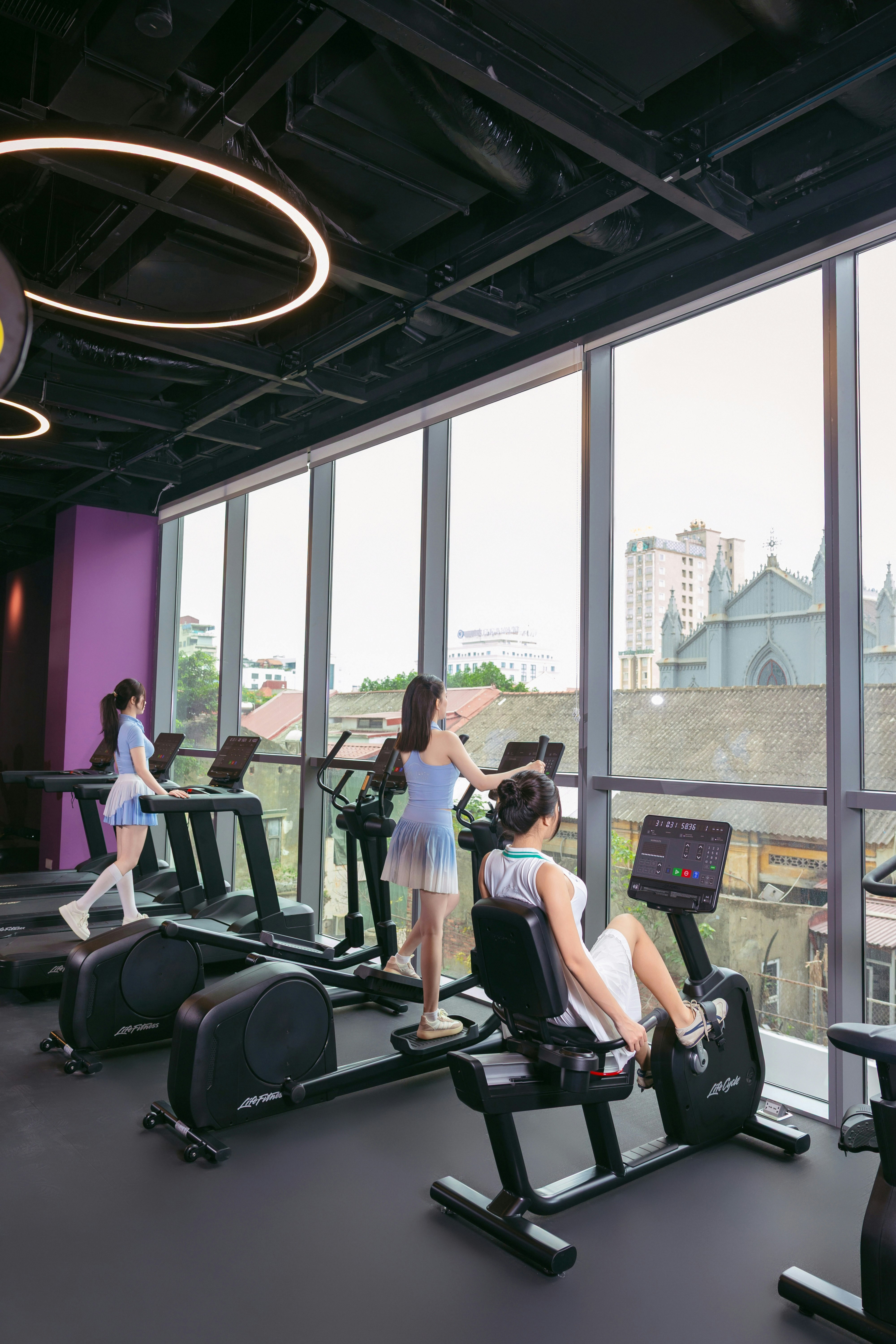 Wink Hai Phong Centre, Unscripted by Hyatt - 24 hours stay 13/26