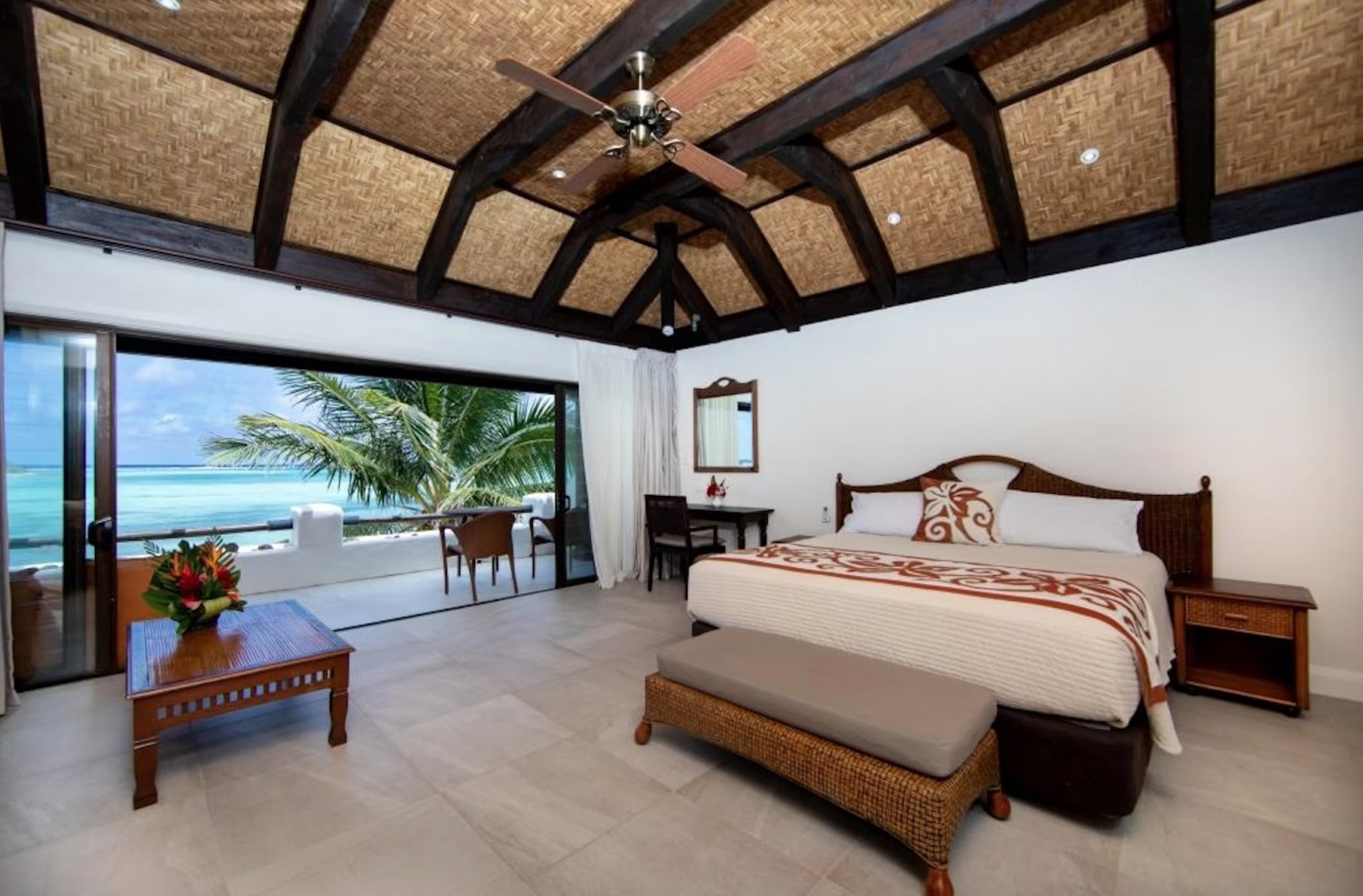 Premium, Suite, Beach Front