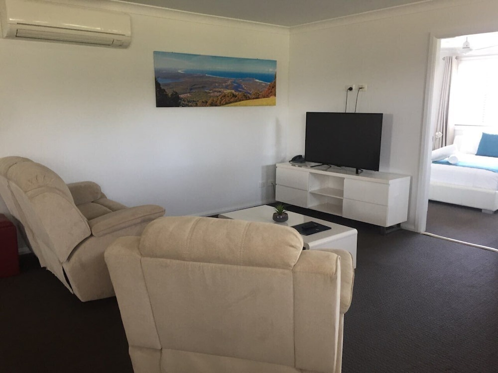 Macquarie Barracks Motor Inn 51/67