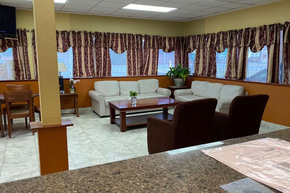 Ramada by Wyndham Rome Verona 33/47