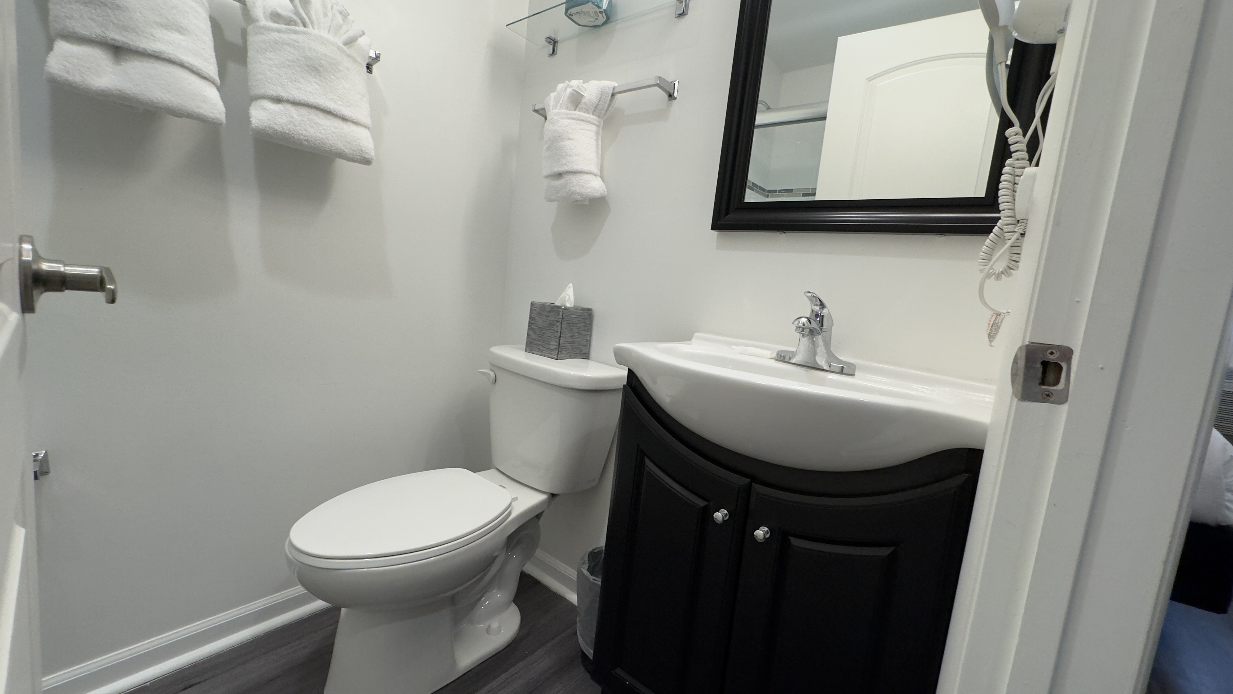 Hotel Chicago West Loop, SureStay Collection by Best Western 63/70