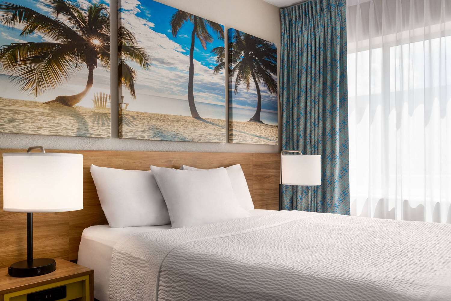 Days Inn By Wyndham Miami Airport North 15/32