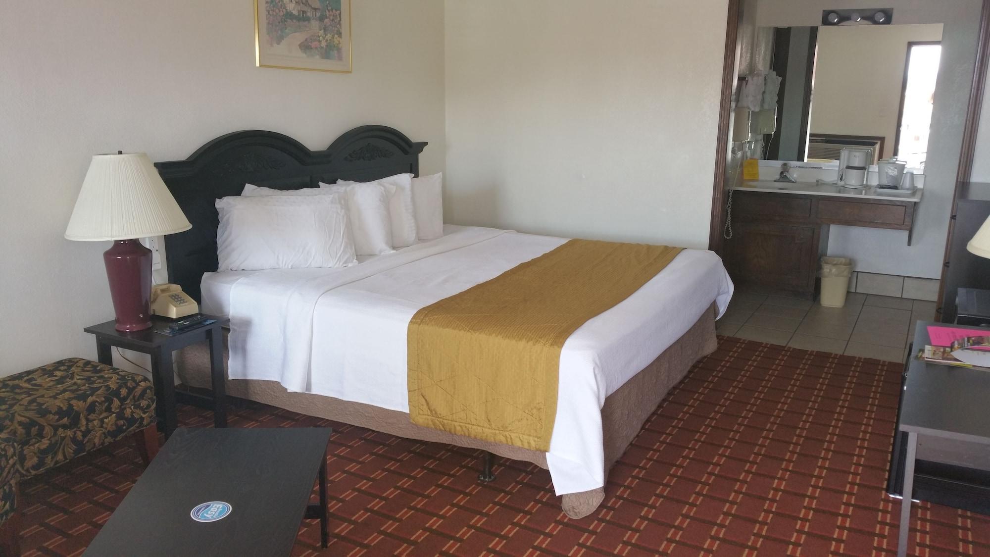 Victorian Inn 26/26