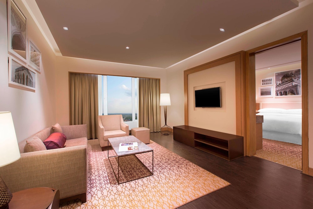 Sheraton Hyderabad Hotel 44/71