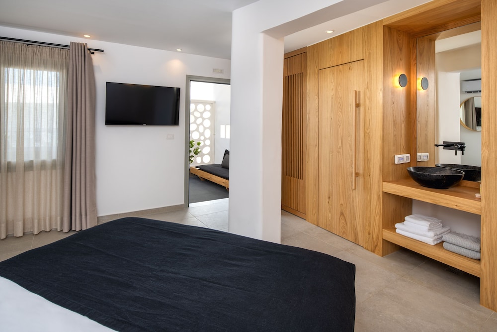 Callia Retreat 28/50